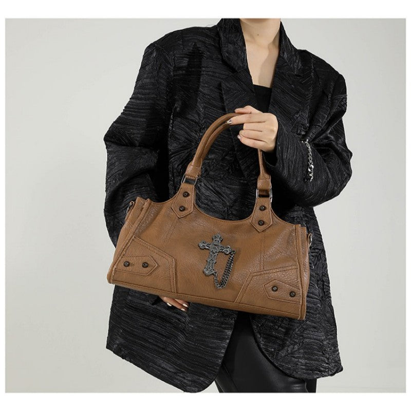 Millennium motorcycle bag punk armpit bag 2026 new handbag rivet bag cross street shoulder bag