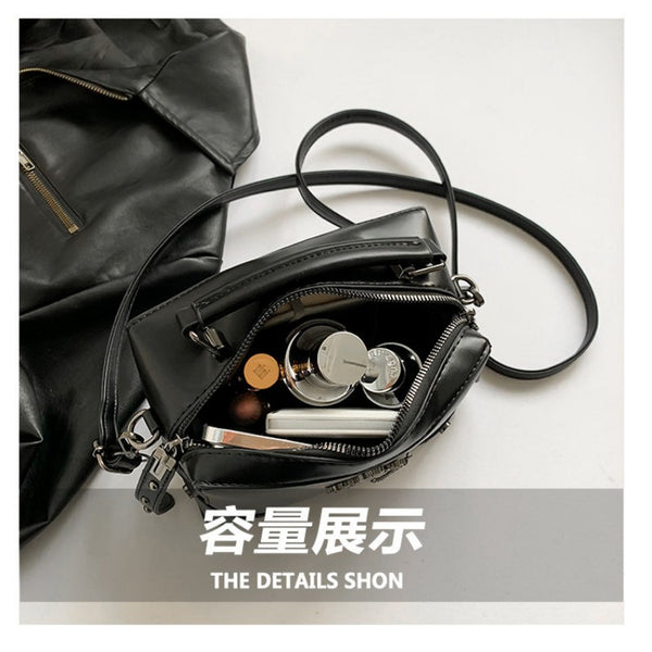 Best-selling Punk Motorcycle Style Cross Handheld Box Bag Heavy-duty Rivet Pillow Bag Skull Single-shoulder Crossbody