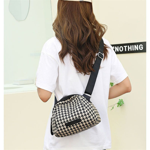 Hot-Selling Canvas Crossbody Chest Pack – Versatile Shoulder Bag for Women, Fashionable Everyday Carry Bag