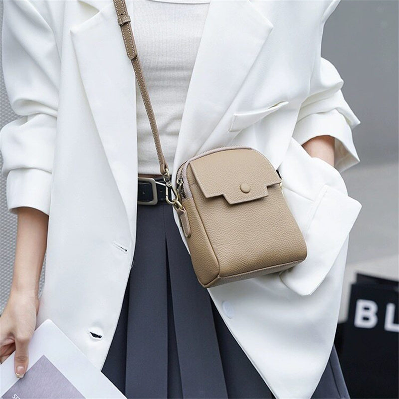 Sophisticated Genuine Leather Phone Crossbody Bag – Compact Everyday Shoulder Purse for Women, Chic & Versatile