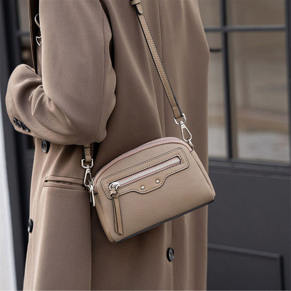 Chic Mini Crossbody Phone Pouch with Multiple Compartments – Trendy Everyday Small Bag for Women, Lightweight & Versatile