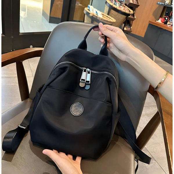 Stylish Lightweight Oxford Backpack for Women – Versatile Commuter Travel Bag