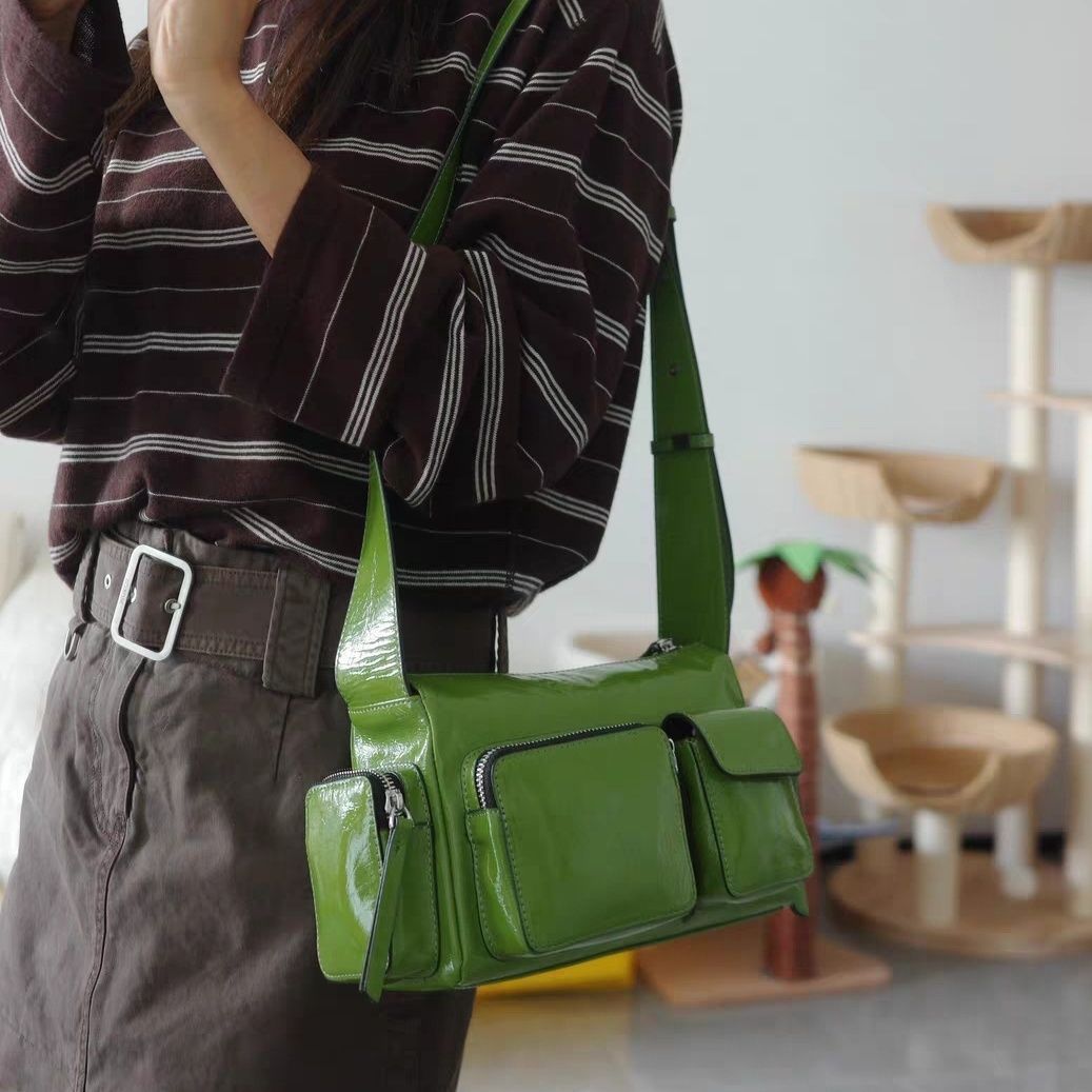 Black/Green Zippered Sweet Gothic Punk Crossbody Bag