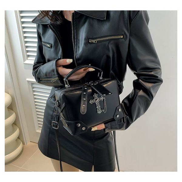Best-selling Punk Motorcycle Style Cross Handheld Box Bag Heavy-duty Rivet Pillow Bag Skull Single-shoulder Crossbody