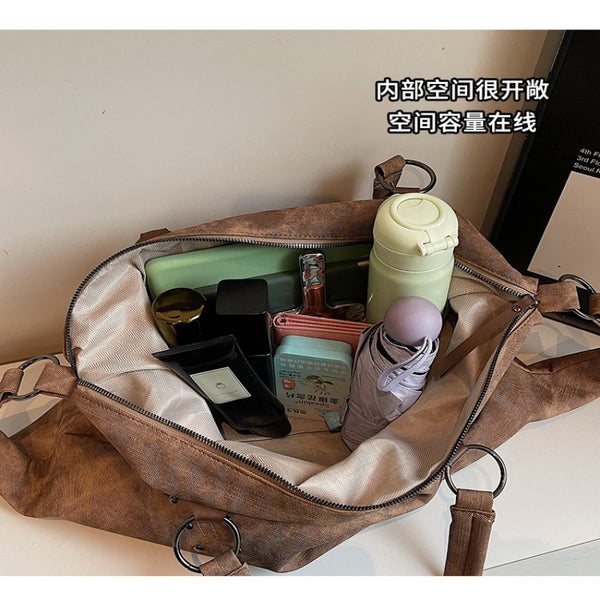 Vintage Punk Style Rivet Single-Shoulder Bag for Women Fashionable Commuter Bag Single-Shoulder Bag