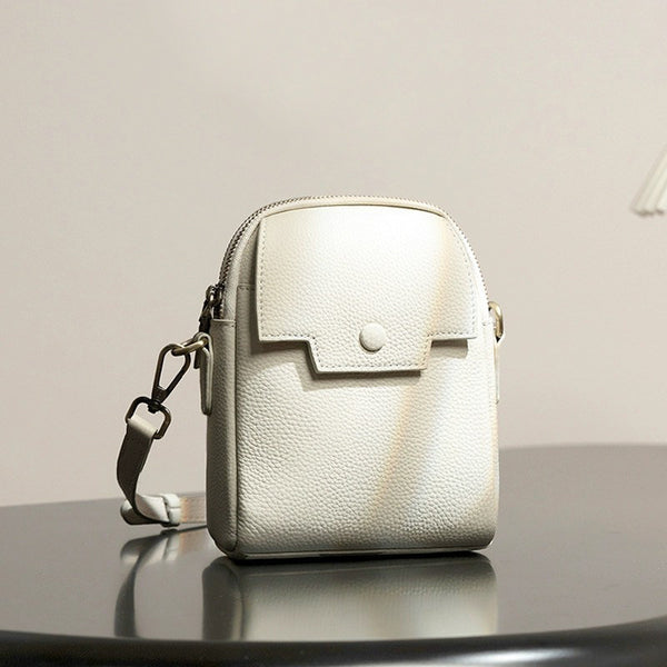 Sophisticated Genuine Leather Phone Crossbody Bag – Compact Everyday Shoulder Purse for Women, Chic & Versatile