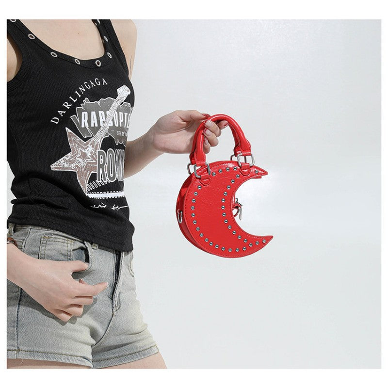 European and American punk style studded moon bag for women, niche design, fashionable chain single-shoulder cute saddle bag