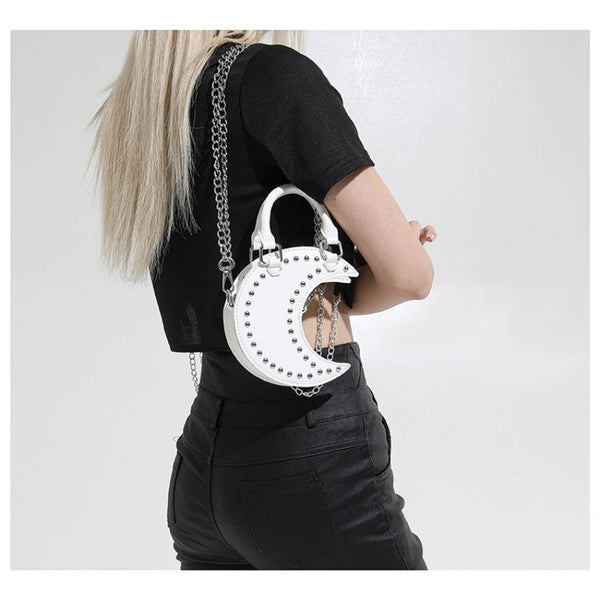 European and American punk style studded moon bag for women, niche design, fashionable chain single-shoulder cute saddle bag