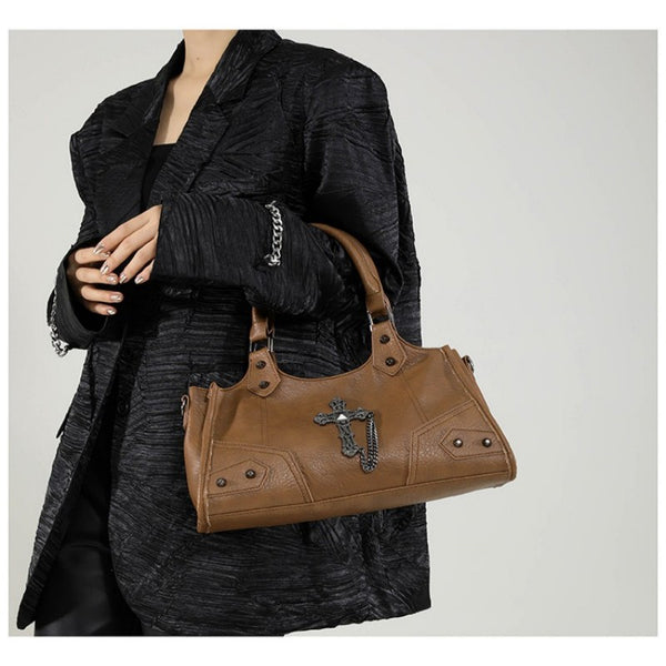 Millennium motorcycle bag punk armpit bag 2026 new handbag rivet bag cross street shoulder bag
