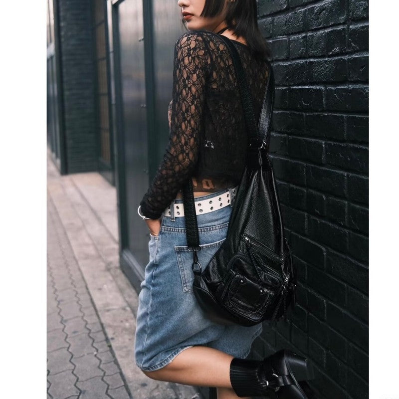 Punk-style motorcycle bag, black minimalist tote bag spicy girl niche design commuting single-shoulder double-shoulder crossbody bag
