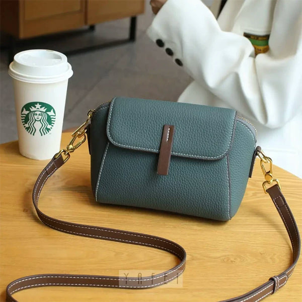 Women's Large Capacity Shoulder Crossbody Bag – Premium & Elegant