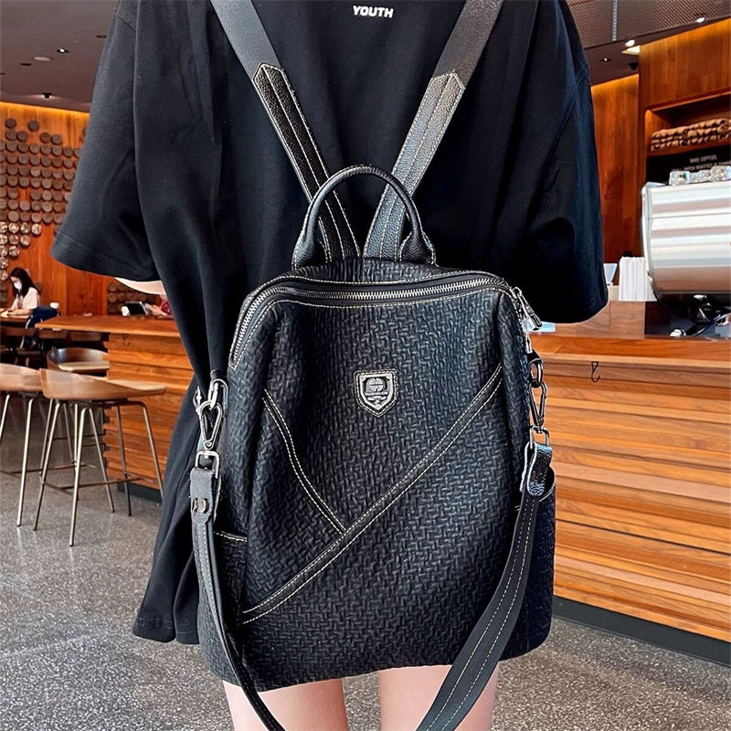 Premium Leather Backpack for Women – Chic & Minimalist Casual Travel Bag, Versatile Daypack with Sophisticated Design back-bag