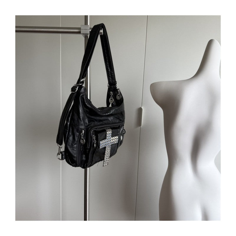 Cross tote bag, black rivet motorcycle bag, spicy girl street commuting single shoulder backpack