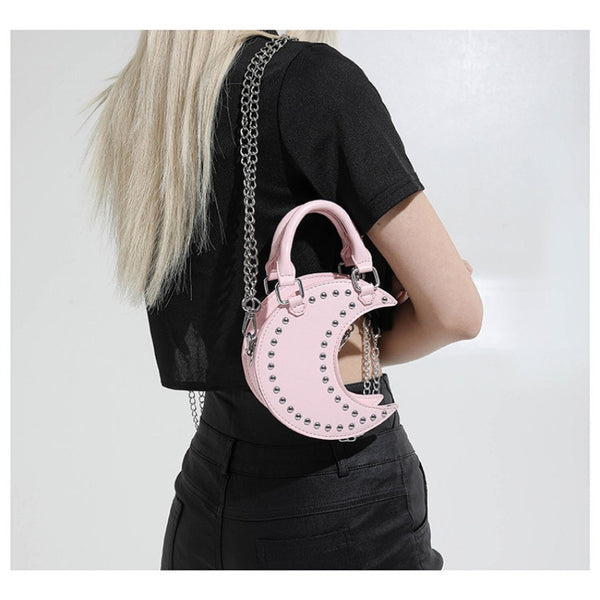 European and American punk style studded moon bag for women, niche design, fashionable chain single-shoulder cute saddle bag