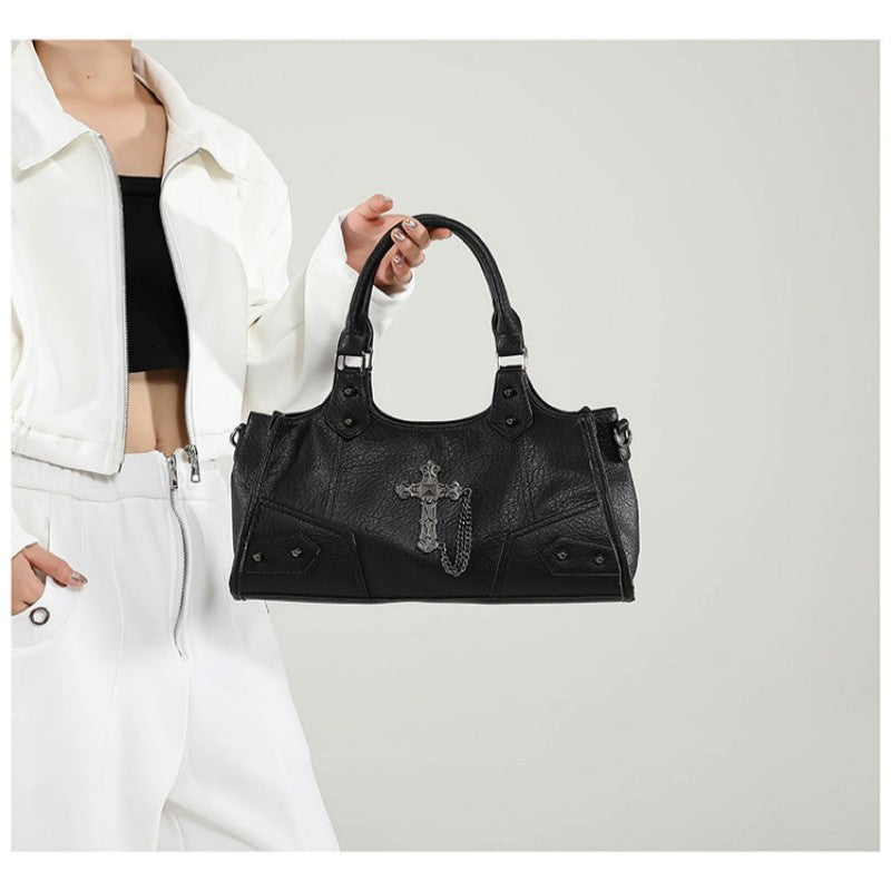 Millennium motorcycle bag punk armpit bag 2026 new handbag rivet bag cross street shoulder bag
